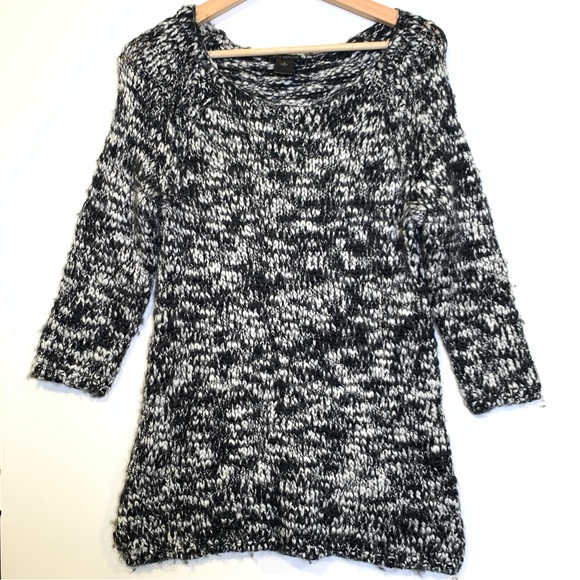 Ann Taylor Black White Knit Wool Sweater Size Medium - Picture 1 of 16